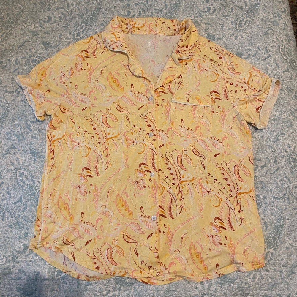 Stars Above Women's Yellow Paisley Pajama Shirt Sleeve Button Front Top Size M